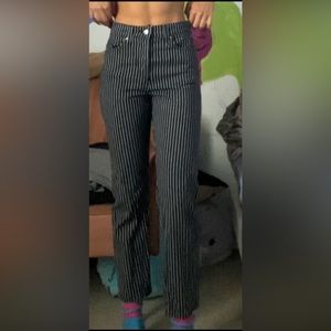 Levi high waisted jeans (if you would like more pics dm me)